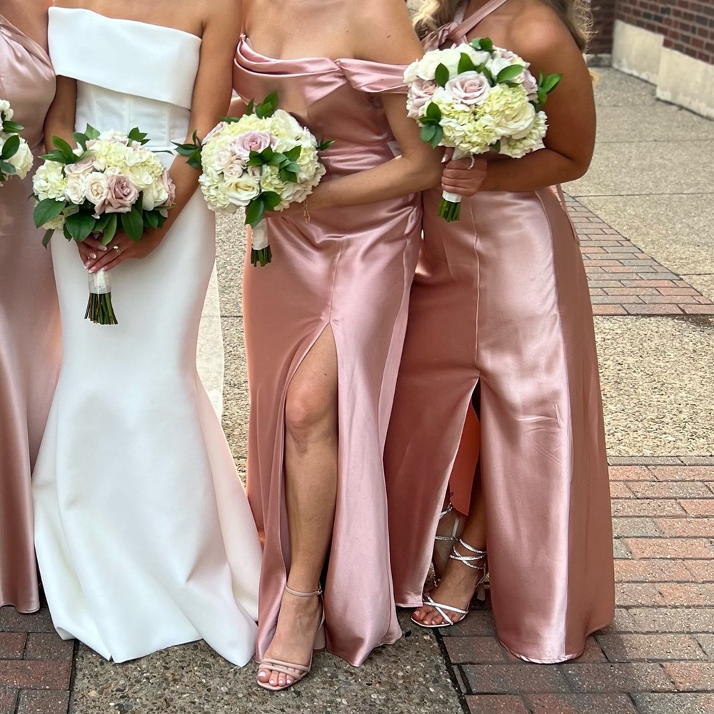 SOLD OUT Birdy Grey MIA CONVERTIBLE DRESS in
SATIN ROSE GOLD. Straps included!